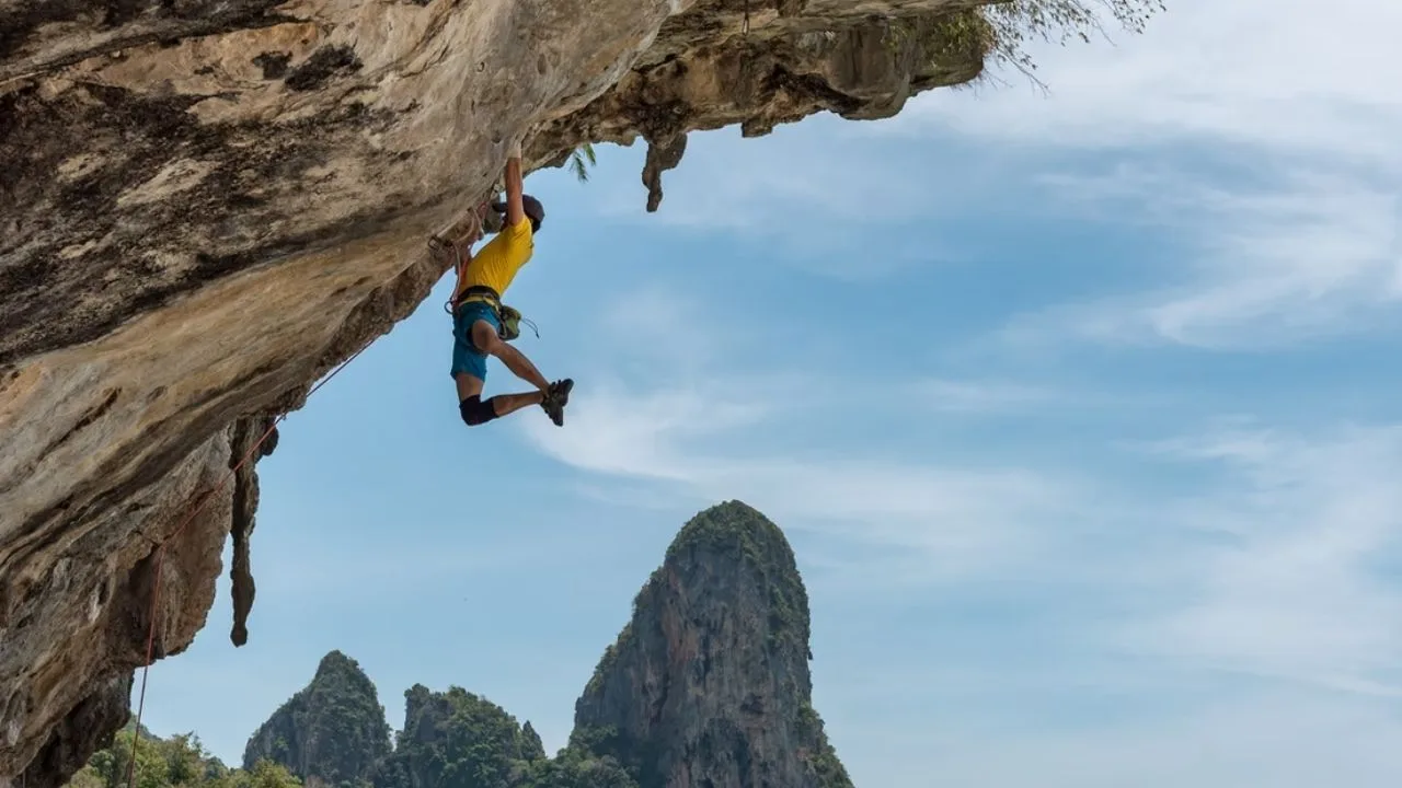 How to Plan a Climbing Stay in Tonsai Without Wasting Good Conditions