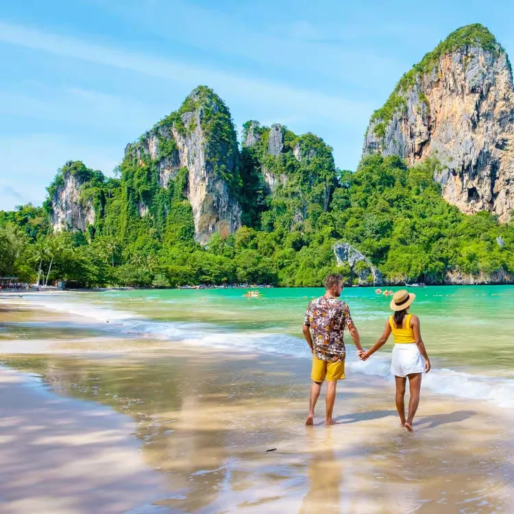 How to See Railay in One Day Without Booking a Tour