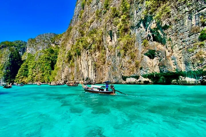 Full-Day vs Half-Day Tours — Which One Is Worth It for You?