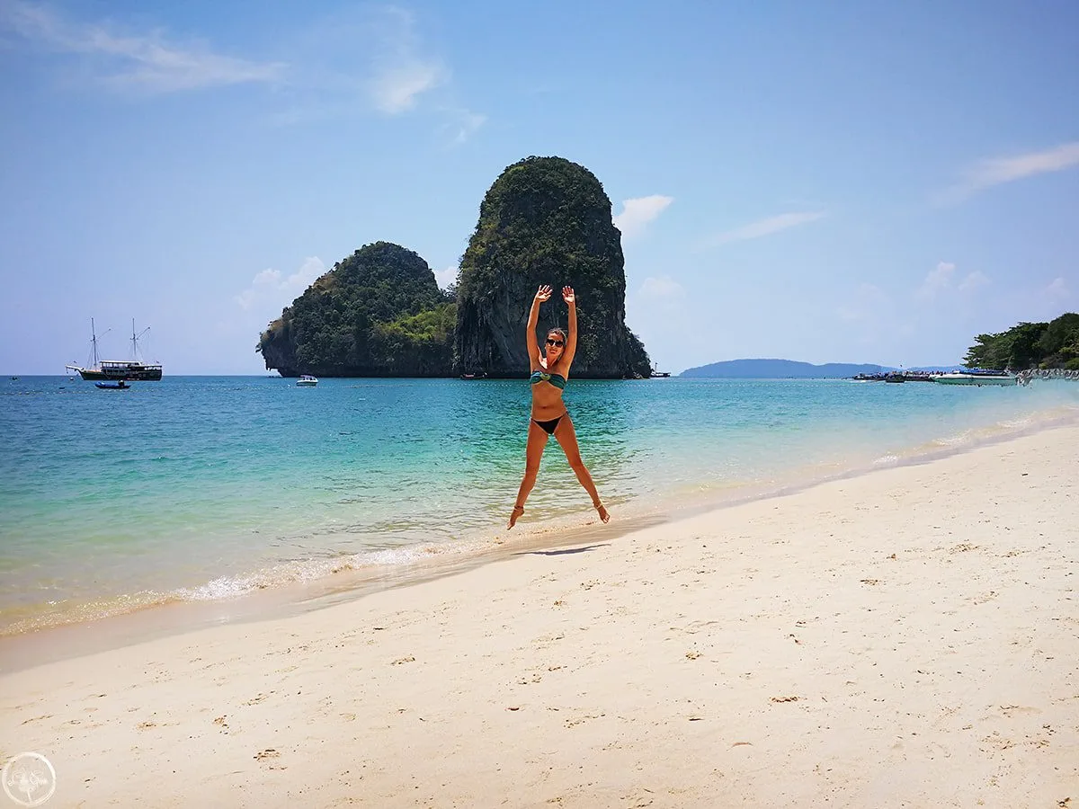 How to Budget for Railay or Tonsai Without Missing Boat and Room Costs