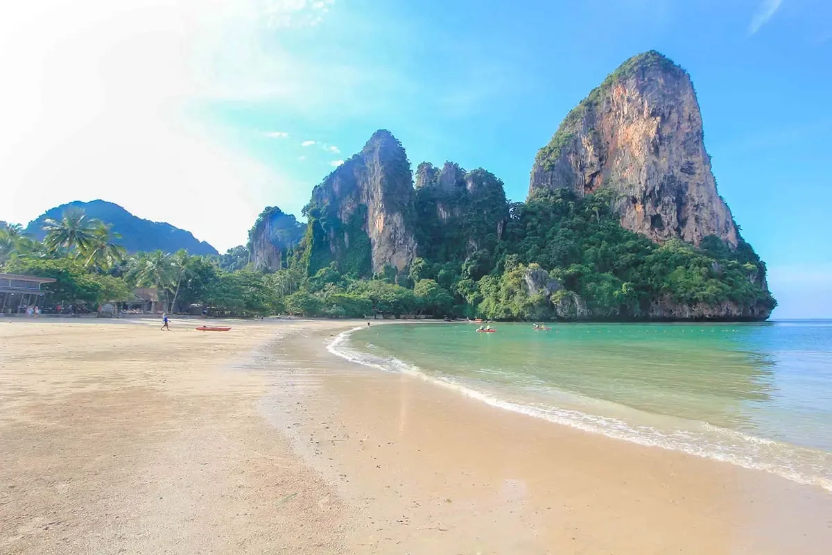 How to Plan a Railay Day From Tonsai Without Rushing Every Beach