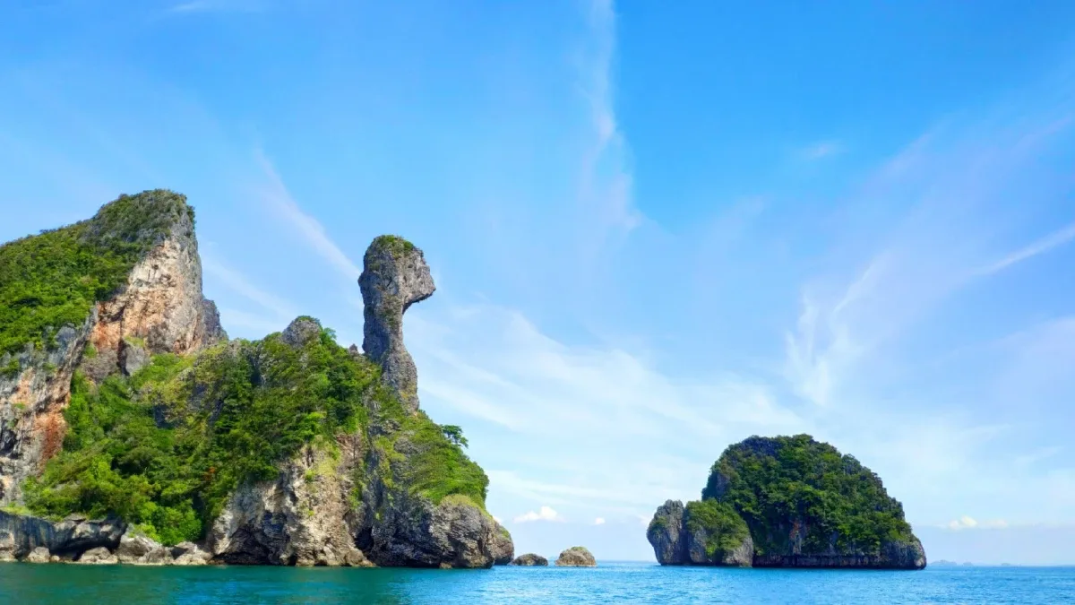 Talay Waek Krabi — Can You Really Walk Across the Sea?